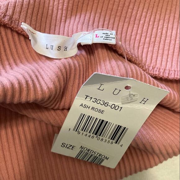 Lush Bandage Top in Ash Rose size L NWT New Crisscross Off-Shoulder - Picture 8 of 9